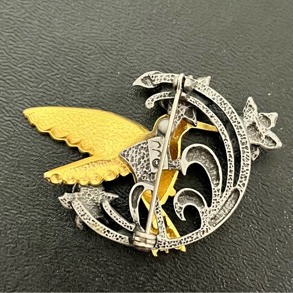 Vintage JJ Jonette Hummingbird and Daffodil Pin - Picture 3 of 3